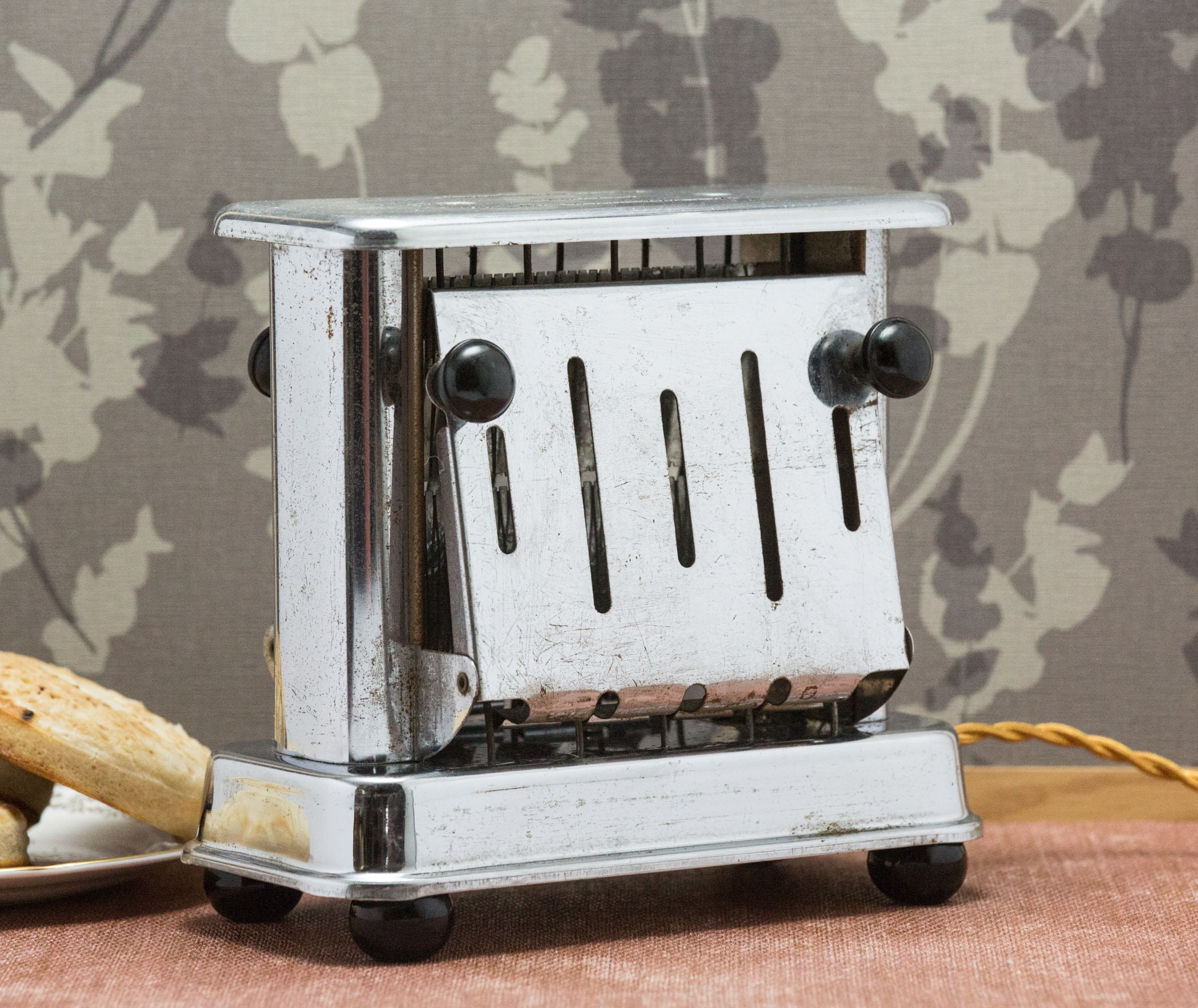 1920s Pop Up Toaster