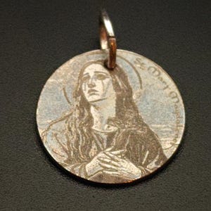 St Mary Magdalene medal, Ste Marie Madeleine Médaille, Mary Magdalene Pendant, Stainless Steel Personalized St Mary Mag. 20mm Pendant