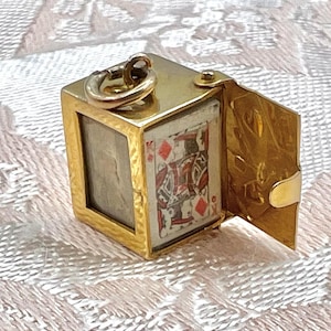 Jeu de cartes miniatures rares vintage en or 9 carats avec breloque boîte en or de 1956