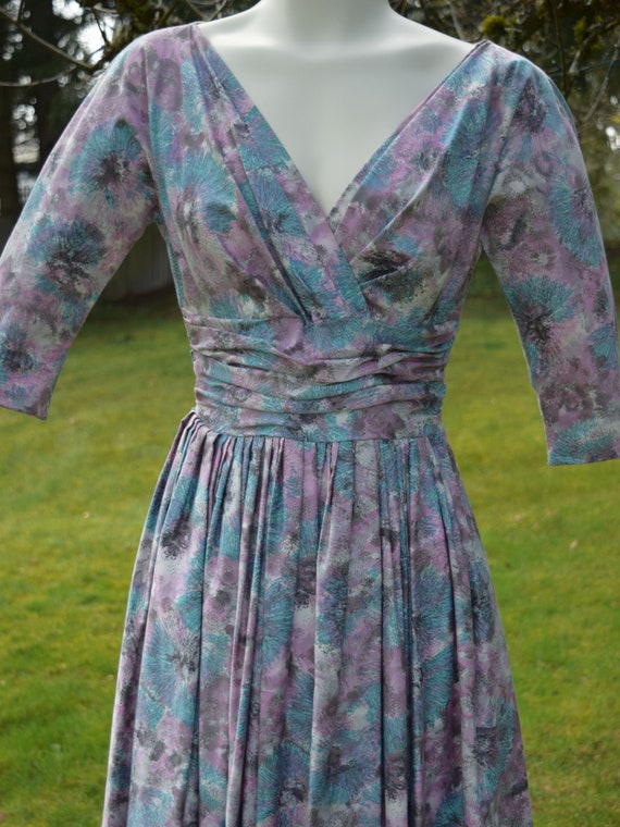 XS Petite Vintage 1950's Cotton Floral Day Dress … - image 5