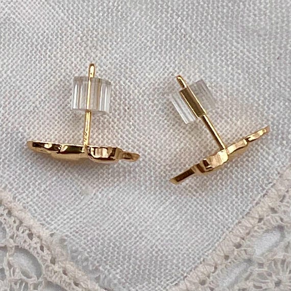 Vintage 10K Solid Gold Tiny Cat Stud Earrings - image 4