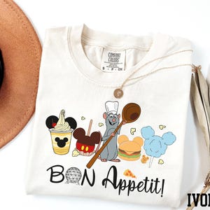 Camiseta Comfort Colors® Remy Bon Appetit, camiseta de Ratatouille de Disney, camiseta de Epcot, camiseta de Snacks de Disney, camiseta de Vacaciones en Disneyland, camiseta de Disney