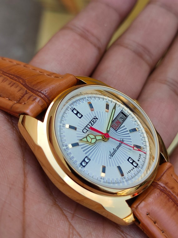 Citizen top watch 8200