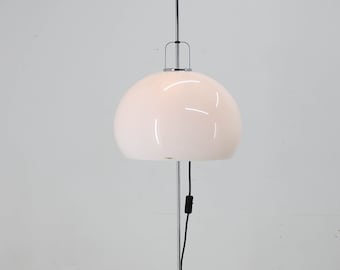 Verstellbare Mid-Century Stehlampe von Guzzini für Meblo, 1970er