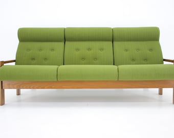 1970s 3-Seater Beech Sofa, Czechoslovakia