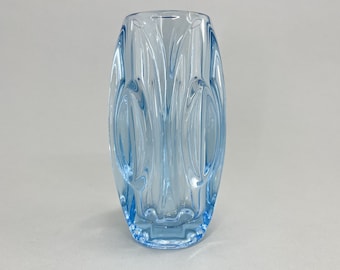 Glazen vaas van Rudolf Shrotter voor Sklo Union, jaren 1950