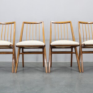 Ensemble de quatre chaises de salle à manger en hêtre des années 1970, Allemagne de l&#39;Ouest / Chaises vintage / Milieu du siècle /