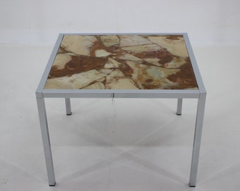 Tavolino da caffè placcato in resina e pietra degli anni '80, Germania / Tavolo vintage / Metà del secolo / Colore beige /