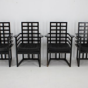 Set van vier Josef Hoffmann Armloffel-stoelen gemaakt door Wittmann, Oostenrijk / vintage stoelen / midden van de eeuw / zwarte kleur