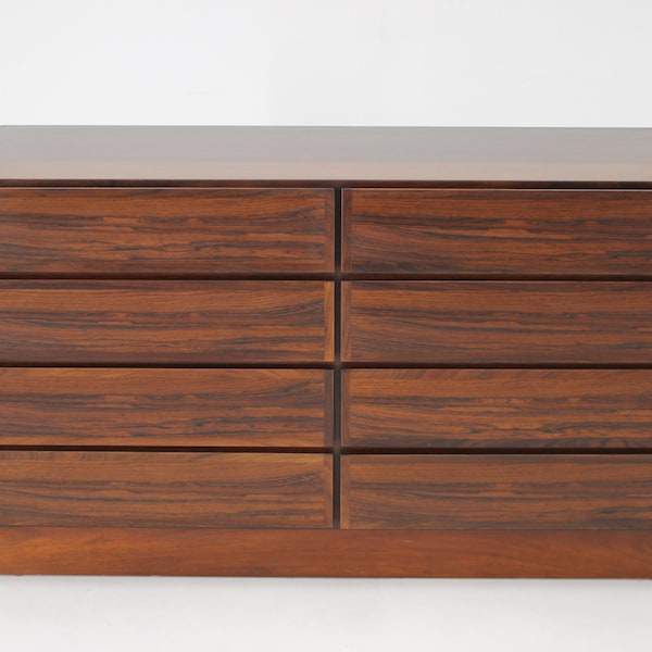 1960s Omann Jun Palisander Chest Of Drawers / Vintage Chest Of Drawers / Brown colour / Labeled / Mid-century /