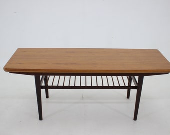 1960s Danish Teak Adjustable and Extendable Coffee Table, Denmark