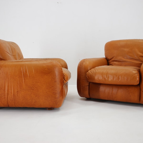 1970 Cognac Leather Italian Armchair / Vintage Armchair / Mid-century / One Armchair