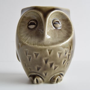 Ceramic owl treasure chest by Ditmar Urbach, 1960s.