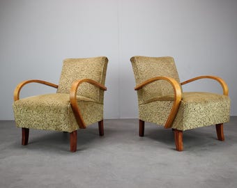 Jindřich Halabala Pair Lounge Chairs 1950s Czechoslovakia Curved Wood Armrests Vintage Seating