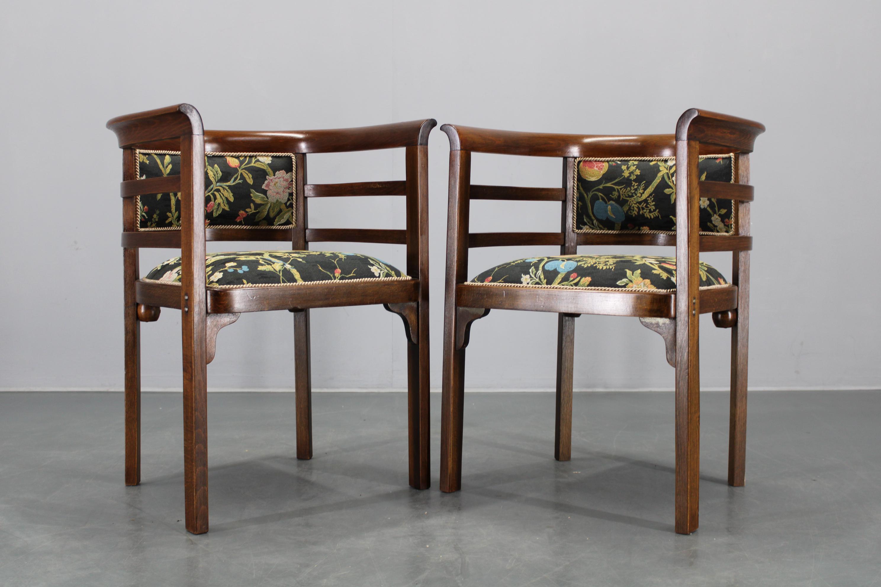 1930年代 修復されたトーネット製アームチェア2脚、チェコスロバキア