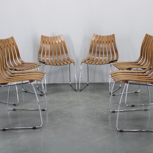 1980er Jahre Set von sechs skandinavischen Teak Esszimmerstühlen