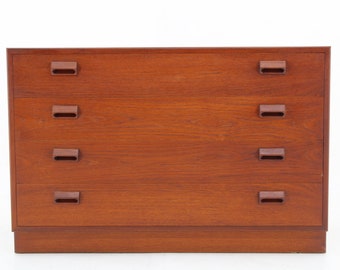 1950s Børge Mogensen Chest of Drawers in Teak by Søborg Møbelfabrik, Denmark