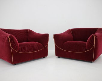 Paire de fauteuils italiens des années 1970 en velours / Fauteuil vintage / Mid-century / Couleur rouge /