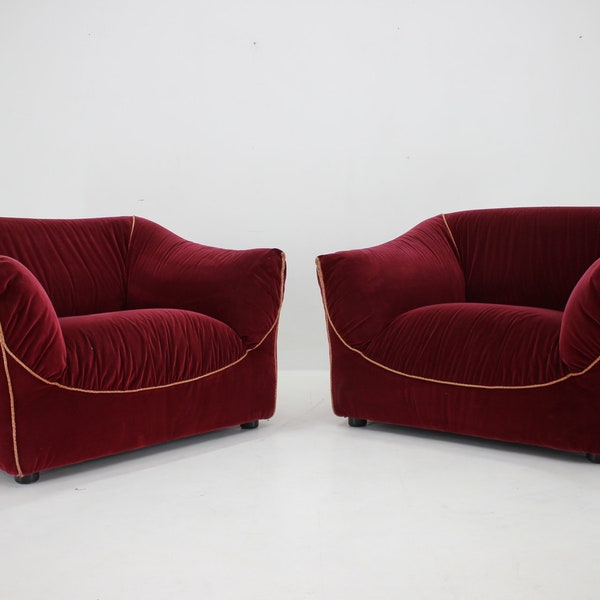 1970s Pair of Italian Armchairs in Velvet/ Vintage Armchair / Mid-century / Red Colour /