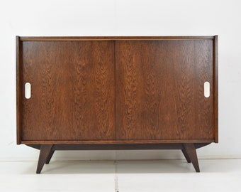 Commode du milieu du siècle, conçue par Jiri Jiroutek, années 1960.