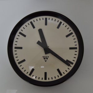 Bakelite Industrial Wall Clock by Pragotron,1960&#39;s