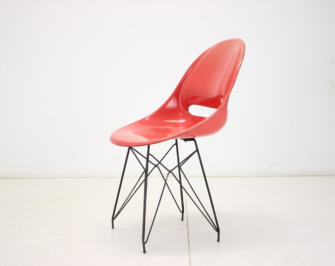 Selene Chair in Red by Vico Magistretti for Artemide