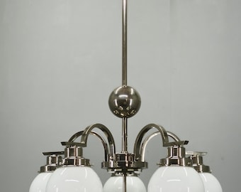 Art Deco fünf Kugel-Leuchter Chrom Milchglas Tschechoslowakei 1930er Jahre