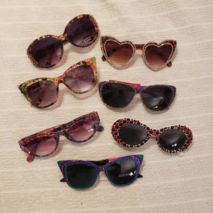 Extreme Bling Rhinestone sunglasses flowers and classy
