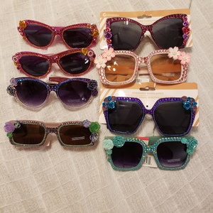 Rhinestone sunglasses Flowers--adult