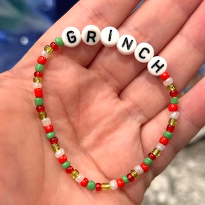 Personalisiertes Weihnachtsgeschenk Armband | Benutzerdefinierte Name Weihnachtsarmband | Erschwingliche Weihnachtsgeschenk | Geschenk für Weihnachten | Weihnachtsschmuck