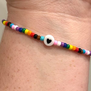 Progress Pride bracelet, LGBT bracelet, LGBTQ bracelet, LGBTQ+ bracelet, pride jewelry, stretchy bracelet, beaded bracelet