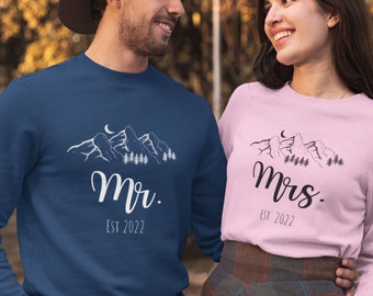 Wedding Elopement Shirts, Mountain Wedding Matching Bride and Groom Sweatshirts, Mr and Mrs Newlyweds Crewneck Gifts, Camper Mountain Couple