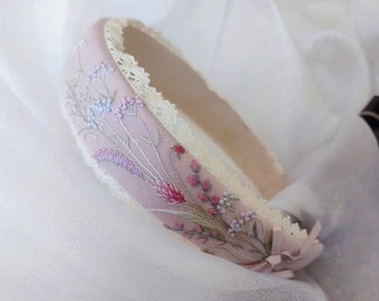 Handgeborduurde hoofdband met bloemen Handgemaakte stoffen hoofdband Hoofdband in bosstijl Linnen katoenen stof haaraccessoires Cadeau voor haar
