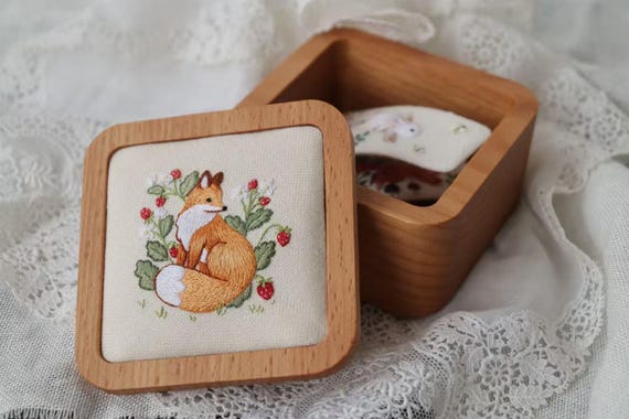 Hand embroidered jewelry box Handmade fabric jewelry box Custom Jewelry case Forest animal embroidery Woodland creatures Linen cotton fabric