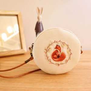 Hand embroidered fox coin purse Fabric makeup bag Fabric round purse Coin purse embroidered Animal pattern coin purse Etsypick Handmade gift