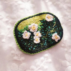 Van Gogh Wild Roses painting embroiderey Hand embroidered brooch Handmade broochs Famous art hand embroidery Fabric broochs pin