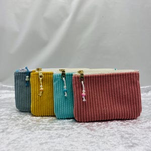 Porte cartes en velours côtelé
