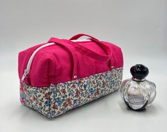 Trousse de toilette matelassée fuchsia