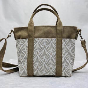 Sac cabas beige vert en coton épais et sa pochette intérieure amovible. Original pratique et unique