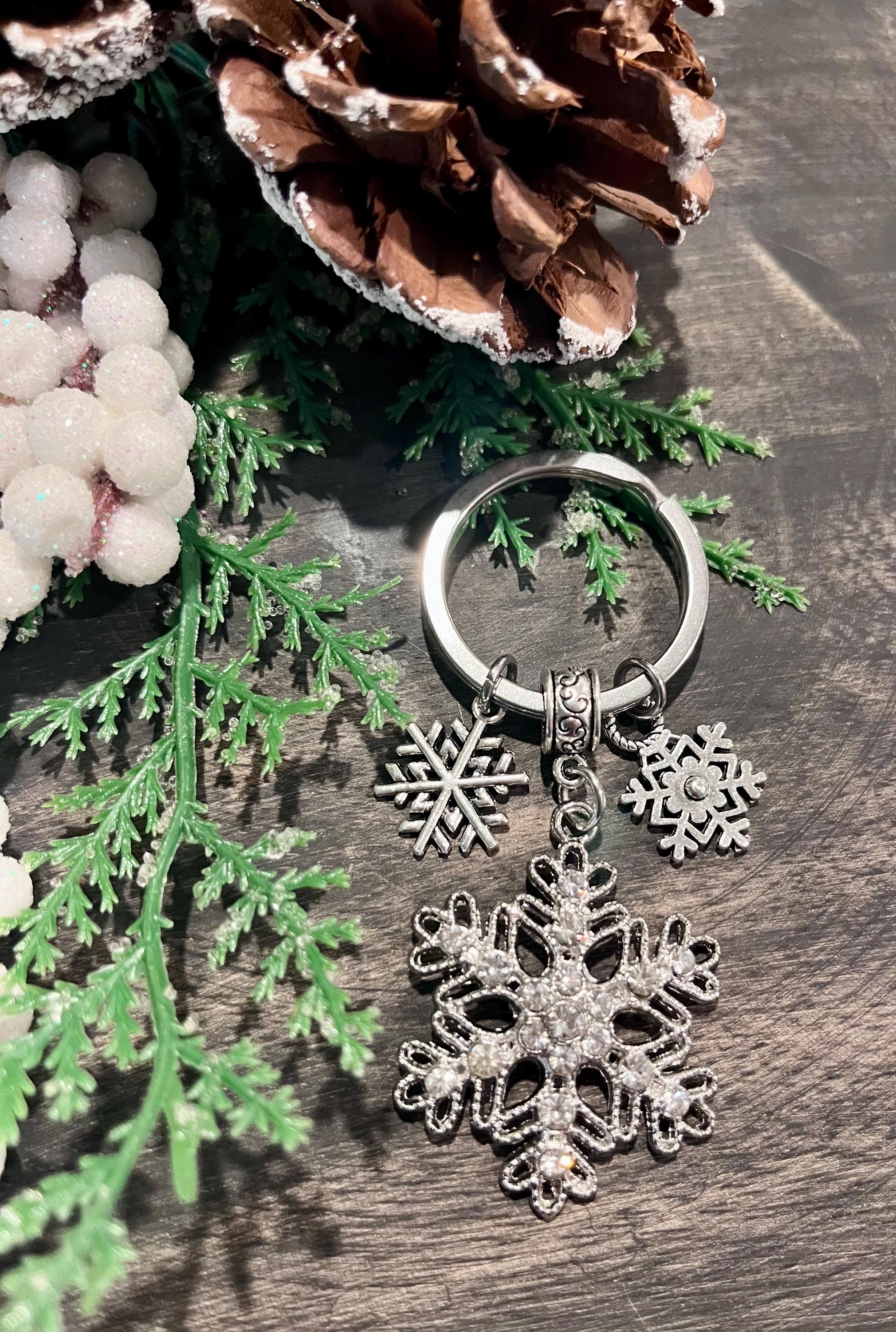 Beautiful Snowflake Keychain, Winter Keychain, Christmas Keychain ...
