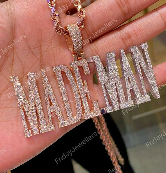 Customize Iced Out Name Pendant/ Memory 