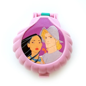 Vintage Disney Pocahontas Once Upon A Time Locket Mattel 1990s Compact 90s Collectible