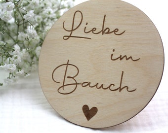 Holzplättchen "Liebe im Bauch" - Schwangerschaftsshooting - Schwangerschaftsverkündung - Babybauch - Schwangerschaft