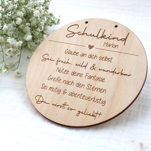 Schulkind Personalisiertes Holzschild mit Name Einschulung Geschenk Schulkind Einschulung 2024 Affirmation Kinder Bild 2