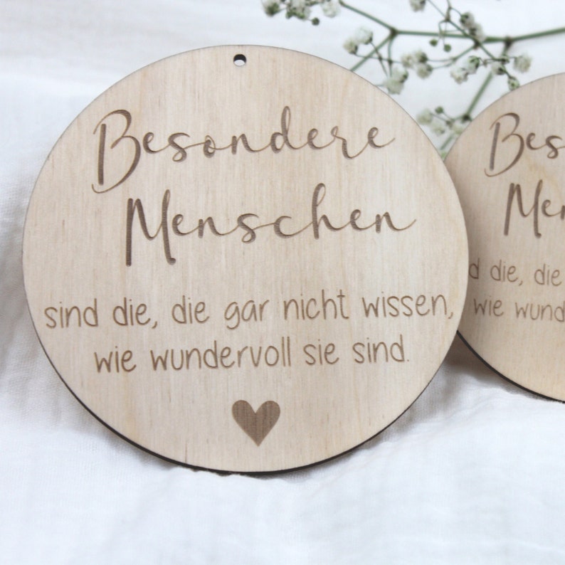 Holzplättchen Besondere Menschen Geschenk Weihnachten Geschenk Lieblingsmensch Geschenkeanhänger image 4