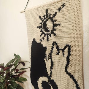 太陽と月の猫のかぎ針編みタペストリーパターン - 即時ダウンロード