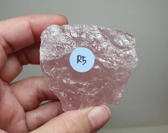 High Quality Natural  Raw Rose Quartz Stone R5