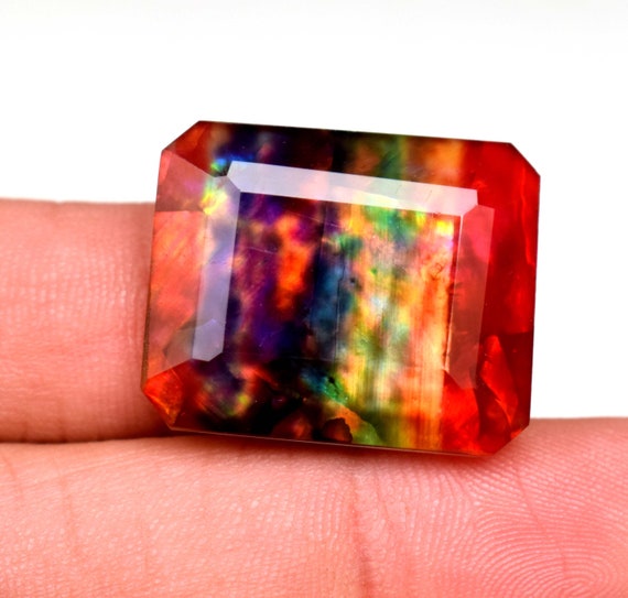 Green and red gemstone sale