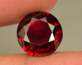 Natural Garnet 7.05 Ct Certified Round Cut Loose Gemstone