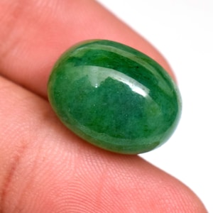 Natural Emerald Cabochon Gemstone 13.70 Ct Oval Cut From Zambia Color Enhance